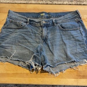 Old Navy Cut Off Jean Shorts - size 4